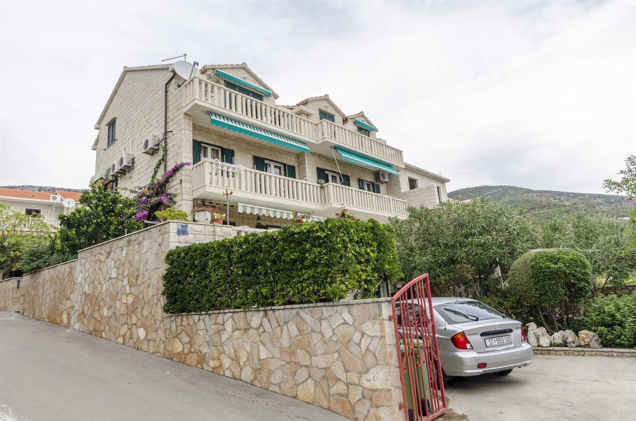 Apartments Simon Bol Dış mekan fotoğraf